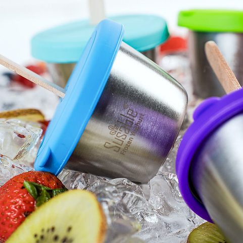 Hochwertige 304SUS Edelstahlbecher des Frozen Yoghurt Bites Maker: Hält Temperaturen von +50°C bis -40°C stand, perfekt portioniert.