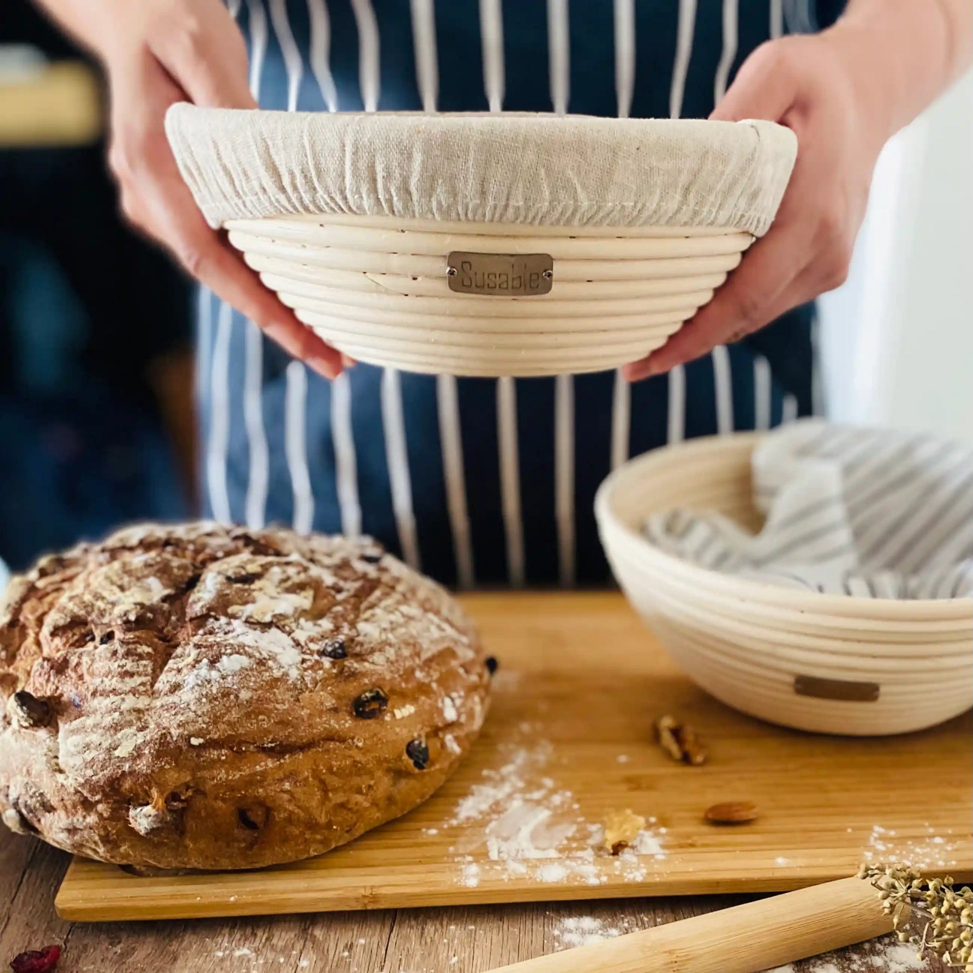 SUSABLE® Brot Gärkorb mit Leinen Einsatz und Eco-Baumwollabdeckung, schützt den Teig während der Gärphase